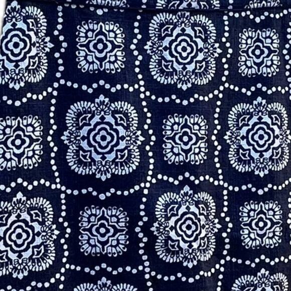 Ann Taylor Skirt Size 4 Blue Cotton Blend Pencil Piped Pattern Lined Textured - Picture 3 of 9